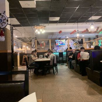Edge Crab House - Inside seating view. - Seafood Near Me - Edgewood, Maryland