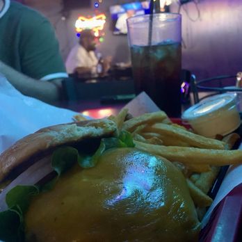 Harvey's Wineburger - Wineburger with Cheddar - Burgers Near Me - Phoenix, Arizona