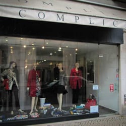 COMPLICE