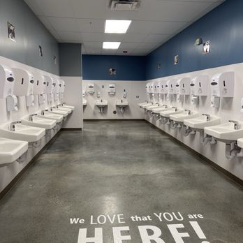 Feed My Starving Children - Handwashing sinks - Community Service/Non-Profit Near Me - Schaumburg, Illinois