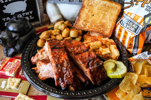 Dave Poe's BBQ by null