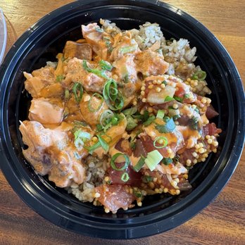 Monarch Poke - Spicy Poke Bowl with garlic chili oil poke (garlic rice) - Hawaiian Near Me - Aiea, Hawaii