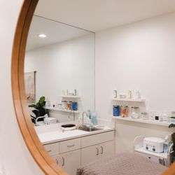 Jara Herron Salon And Medical Spa