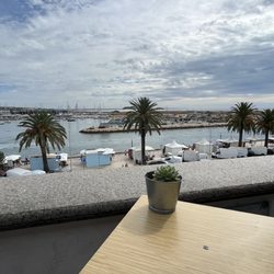 Mare Lagos - The view