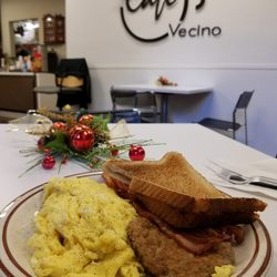 Cafe Vecino and Kiosk Maitland