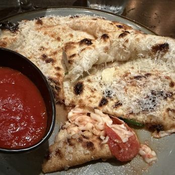 Della's - Straight Up Now Tell Me Calzone - Pizza Near Me - Paso Robles, California Della's - Straight Up Now Tell Me Calzone - Pizza Near Me - Paso Robles, California