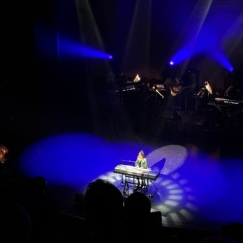 Apollo Theater - Amateur Night at the Apollo - Stars of Tomorrow kids talent portion with the amazing 13-year old singer Mia Soleil Sanchez - Performing Arts Near Me - New York, New York