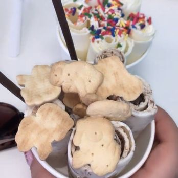 Iceberg Rolls - Ice Cream & Frozen Yogurt Near Me - Hialeah, Florida