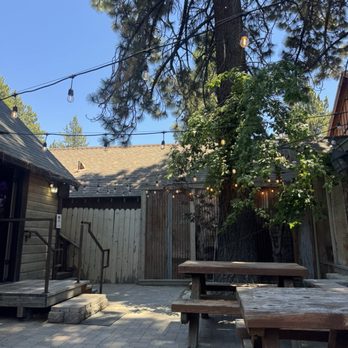 Tree House Café - Patio area - Coffee & Tea Near Me - Kings Beach, California Tree House Café - Patio area - Coffee & Tea Near Me - Kings Beach, California