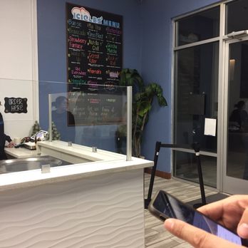 ICICLES - Ice Cream & Frozen Yogurt Near Me - Gilroy, California