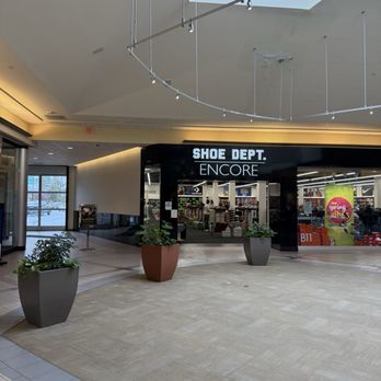 University Mall - Shopping Centers Near Me - South Burlington, Vermont University Mall - Shopping Centers Near Me - South Burlington, Vermont