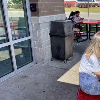 Five Guys - Outside patio seating/tables - Burgers Near Me - D'iberville, Mississippi