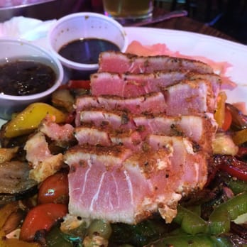 Murray's Saloon & Eatery - Ahi Tuna and Veggies - Karaoke Near Me - Big Bear Lake, California