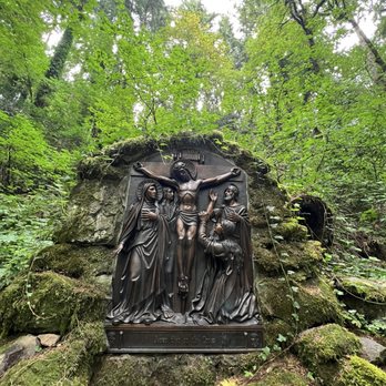 The Grotto - Botanical Gardens Near Me - Portland, Oregon The Grotto - Botanical Gardens Near Me - Portland, Oregon