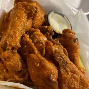Grove Street Tavern - Buffalo wings. - American Near Me - Taunton, Massachusetts Grove Street Tavern - Buffalo wings. - American Near Me - Taunton, Massachusetts