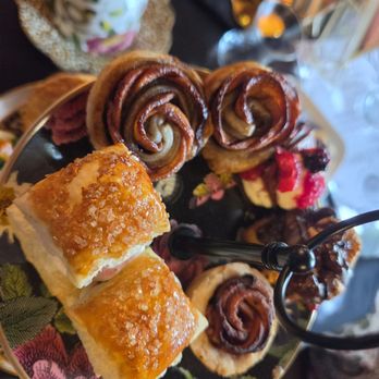 Magic Hour - Desserts - Tea Rooms Near Me - Ojai, California Magic Hour - Desserts - Tea Rooms Near Me - Ojai, California