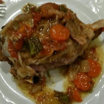 Elisabets - Codillo de cerdo al horno(baked ham hock or pork knuckle) - Tapas Bars Near Me - Barcelona, B Elisabets - Codillo de cerdo al horno(baked ham hock or pork knuckle) - Tapas Bars Near Me - Barcelona, B