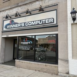 Winner's Computer - Store front