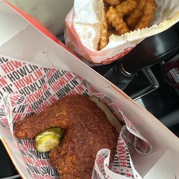 Howlin' Ray's - Spicy chicken - Southern Near Me - Los Angeles, California
