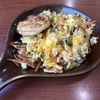 Skillets Cafe - Chicken Apple sausage skillet - Breakfast & Brunch Near Me - Windsor, California Skillets Cafe - Chicken Apple sausage skillet - Breakfast & Brunch Near Me - Windsor, California
