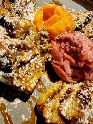 Frosty Mug Sports Bar