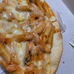 Baked Ziti Pizza