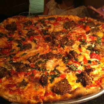 Harry's Bishops Corner Pizza Napoletana - Pizza Near Me - West Hartford, Connecticut