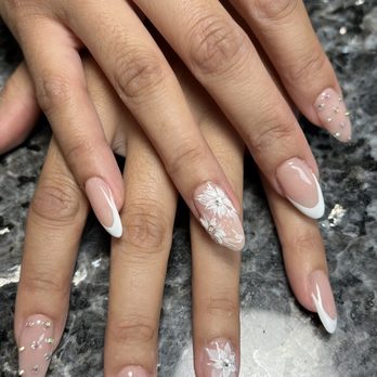 2000 NAILS STUDIO - Wedding nails - Nail Salons Near Me - Houston, Texas