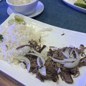 Cafe Mi Vitrola - Vaca Frita lunch special with white rice and yuca - Dance Clubs Near Me - Miami Lakes, Florida