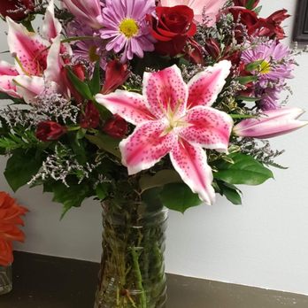 The Flowering Jade - The beautiful flowers they sent - Florists Near Me - Tualatin, Oregon The Flowering Jade - The beautiful flowers they sent - Florists Near Me - Tualatin, Oregon