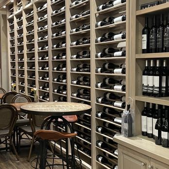 Urban Press Winery & Restaurant - Wine Bars Near Me - Burbank, California Urban Press Winery & Restaurant - Wine Bars Near Me - Burbank, California