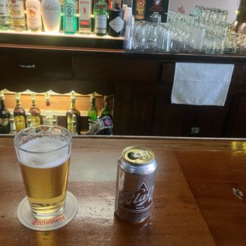 Tom's Place - Blatz - Pubs Near Me - Lemont, Illinois