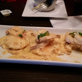 Terry's Terrace - shrimp & grits appetizer super-yummy! - Bars Near Me - Harrison Township, Michigan
