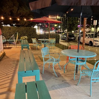 Azucanela - Out door seating - Coffee & Tea Near Me - Azusa, California Azucanela - Out door seating - Coffee & Tea Near Me - Azusa, California