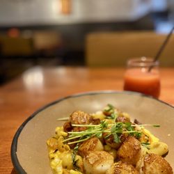 Mac's Chatham Fish & Lobster - Seared Local Sea Scallops