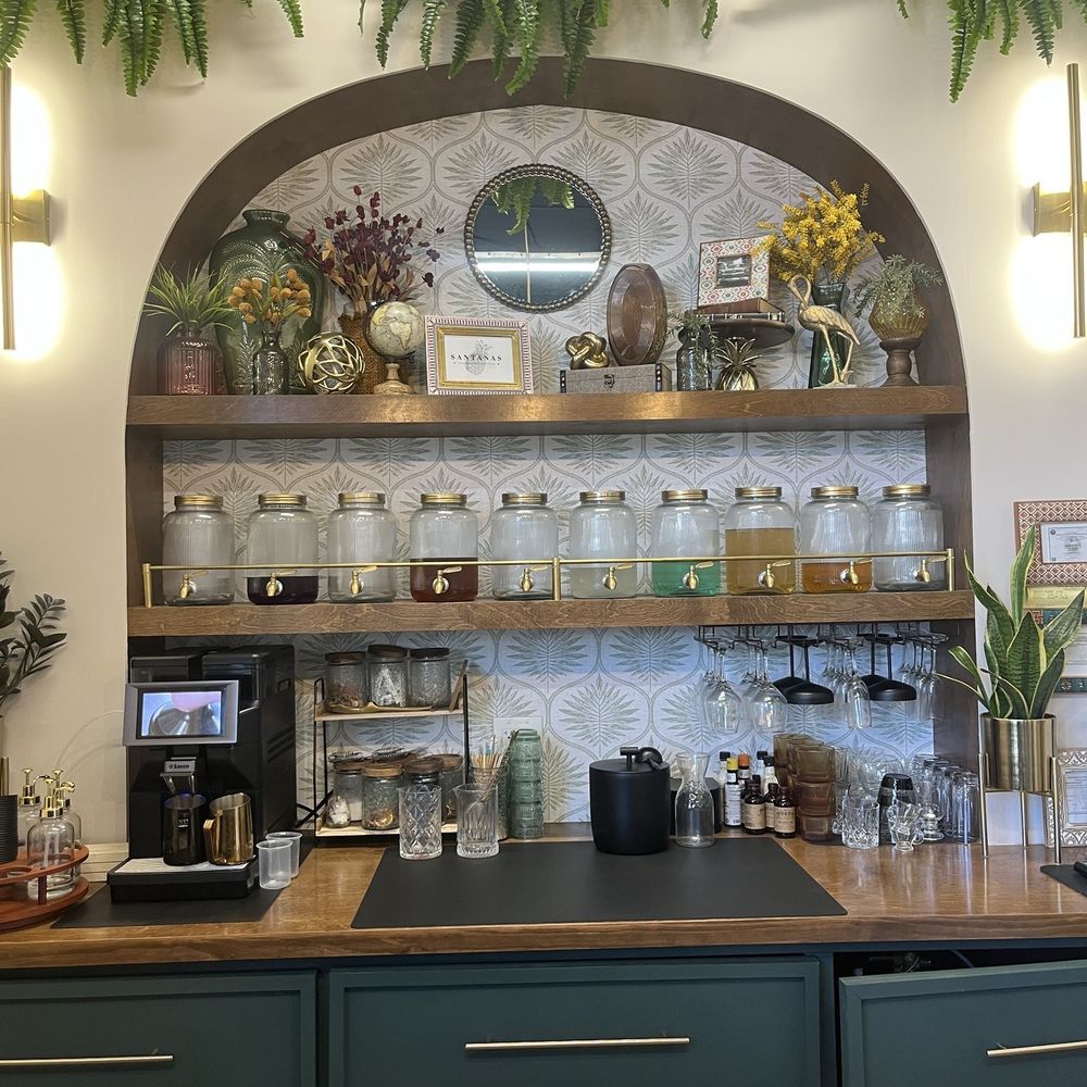 Santana's Kitchen and Cocktails - Latin American Near Me - Delray Beach, Florida