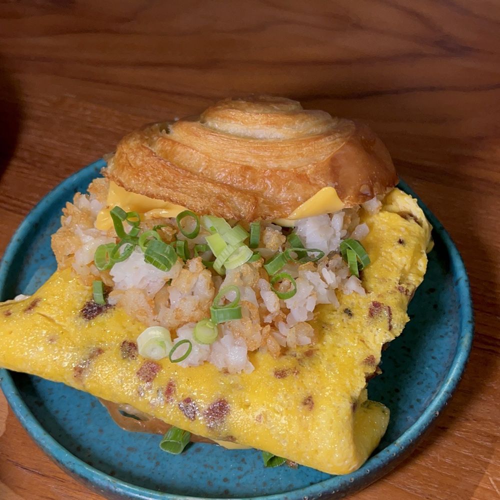 Piko Kitchen + Bar - Blueberry Lilikoi Muffin - Cocktail Bars Near Me - Honolulu, Hawaii