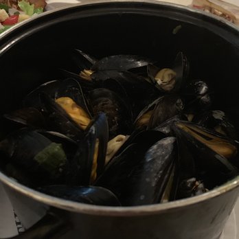The Seafood Bar - Mussel with wine and garlic sauce - Seafood Near Me - Amsterdam, New Hampshire