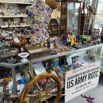 Ye Olde Antique & Curiosity Shop - Antiques Near Me - Flemington, New Jersey Ye Olde Antique & Curiosity Shop - Antiques Near Me - Flemington, New Jersey