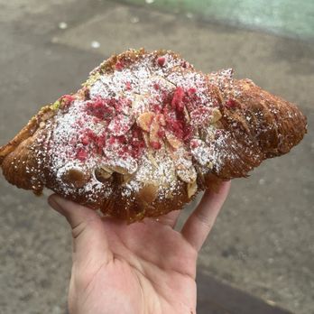 L’Appartement 4F - Almond and raspberry croissant - Bakeries Near Me - New York, New York L’Appartement 4F - Almond and raspberry croissant - Bakeries Near Me - New York, New York