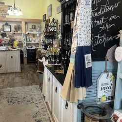 The Yellow Umbrella Gift Shoppe