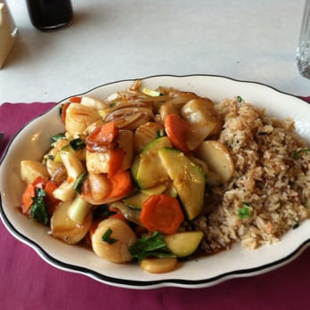 The Alley Connection - Long Island Scallops with combo rice and veggies. - Chinese Near Me - Kalispell, Montana The Alley Connection - Long Island Scallops with combo rice and veggies. - Chinese Near Me - Kalispell, Montana
