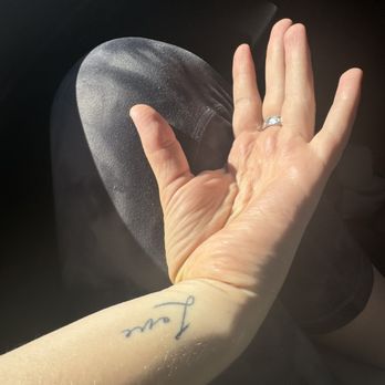 Iconic Lines Studio - Got this tattoo for my bday. Healed so nicely! I get tons of compliments on it. - Tattoo Near Me - San Diego, California
