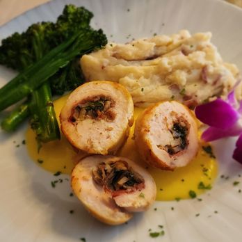 SONOMA Restaurant - Seafood Near Me - Worcester, Massachusetts SONOMA Restaurant - Seafood Near Me - Worcester, Massachusetts