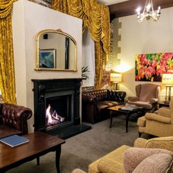 Hotel Isaacs Cork - Lobby Lounge at Hotel Isaacs