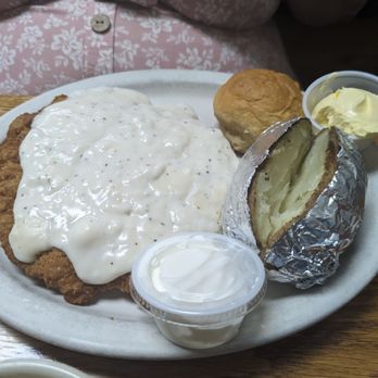 Roxannes Cafe - Tenderloin - Cafes Near Me - Platte City, Missouri