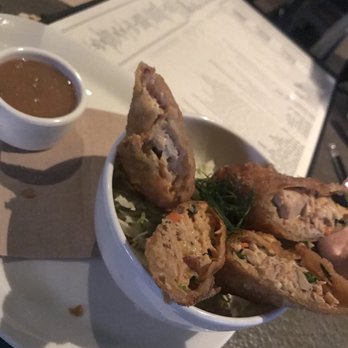 Yard House - Egg Rolls (not as good as I remember....) - New American Near Me - Cincinnati, Ohio