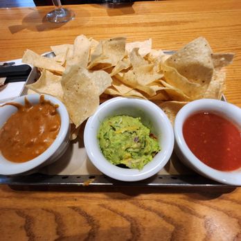 Chili's - Chips & dip - Tex-Mex Near Me - Fresno, California Chili's - Chips & dip - Tex-Mex Near Me - Fresno, California