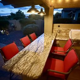 Outside bar