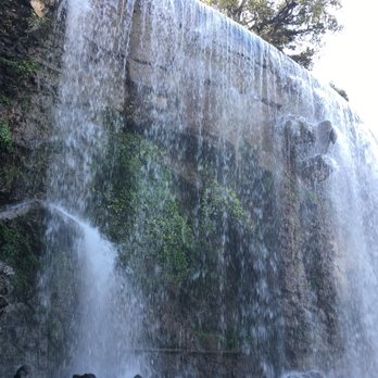 Château de Nice - Cascade - Castles Near Me